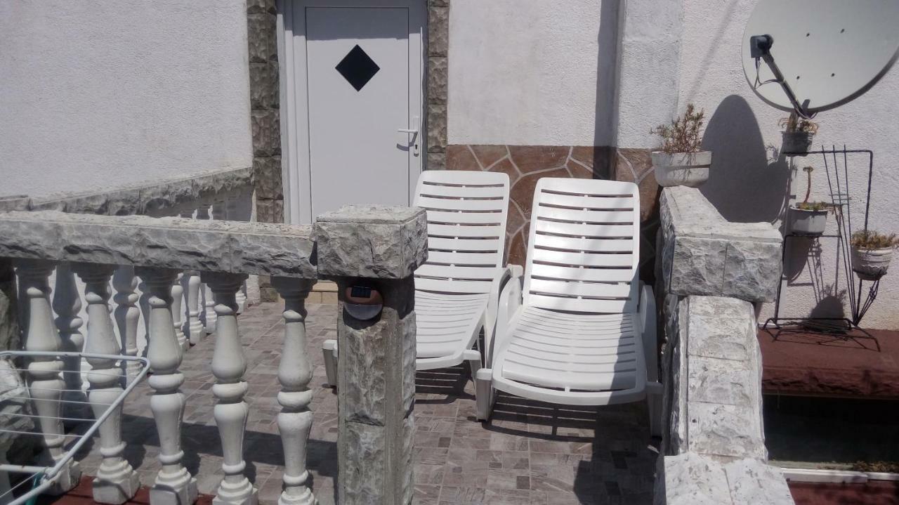 Apartmani Mira سينج المظهر الخارجي الصورة