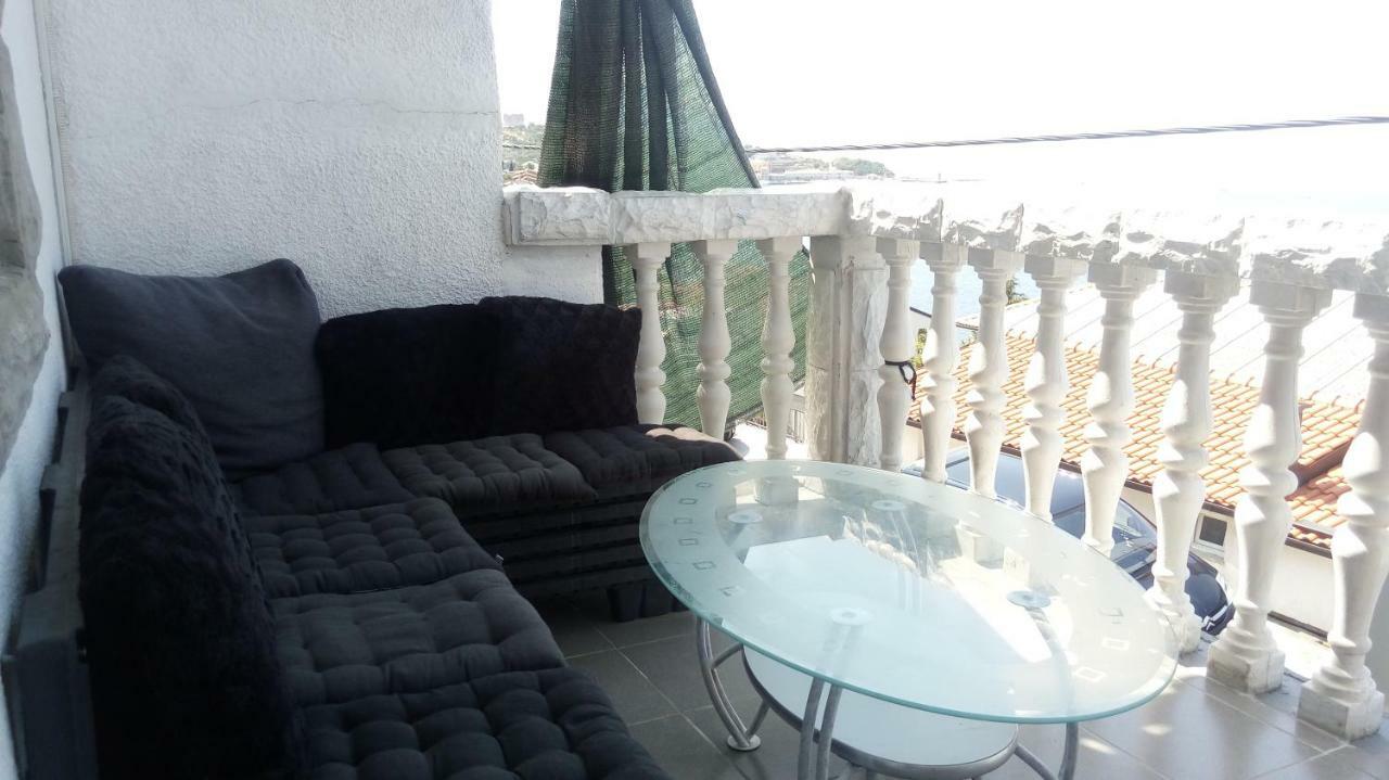 Apartmani Mira سينج المظهر الخارجي الصورة